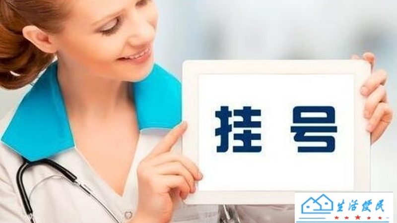 小标题：月嫂的职责与重要性